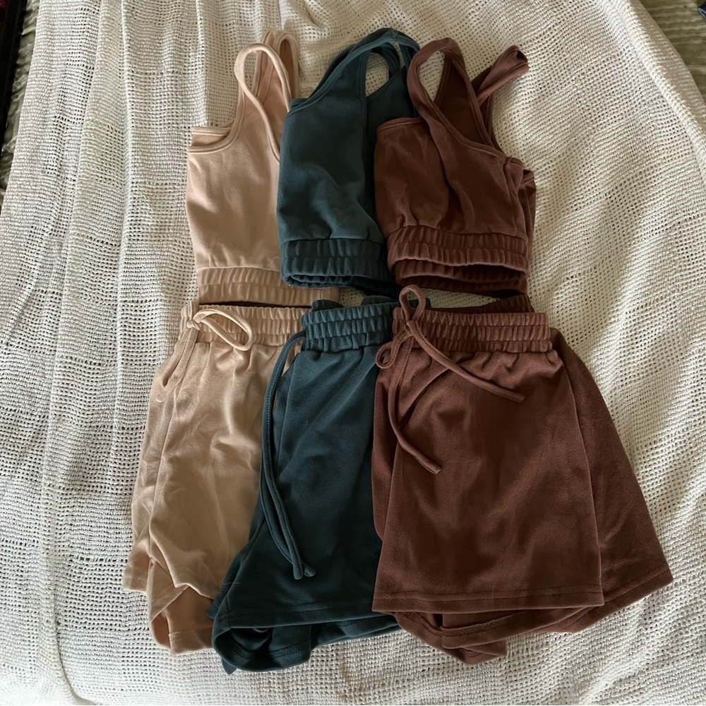 Stylish Tank and Shorts Set in Neutral Tones